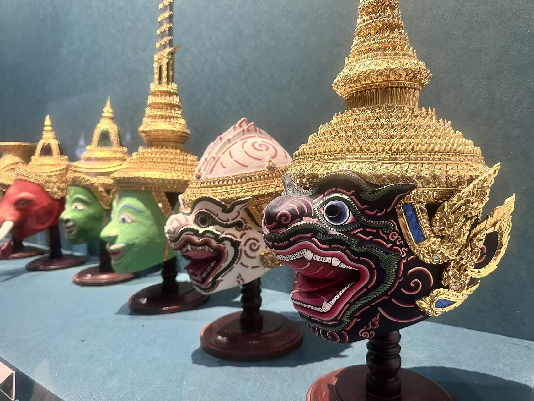 “金邻共曜”话中泰:故宫特展里的千年文明互鉴(下) “金邻共曜”话中泰:故宫特展里的千年文明互鉴(下)_fororder_微信图片_20251229162428_208_2