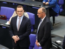 民调:德国执政联盟满意度跌至新低 民调:德国执政联盟满意度跌至新低