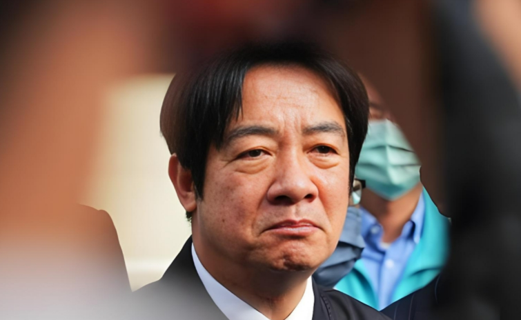 特朗普问责高市早苗,赖清德:小丑竟是我自己! 特朗普问责高市早苗,赖清德:小丑竟是我自己!