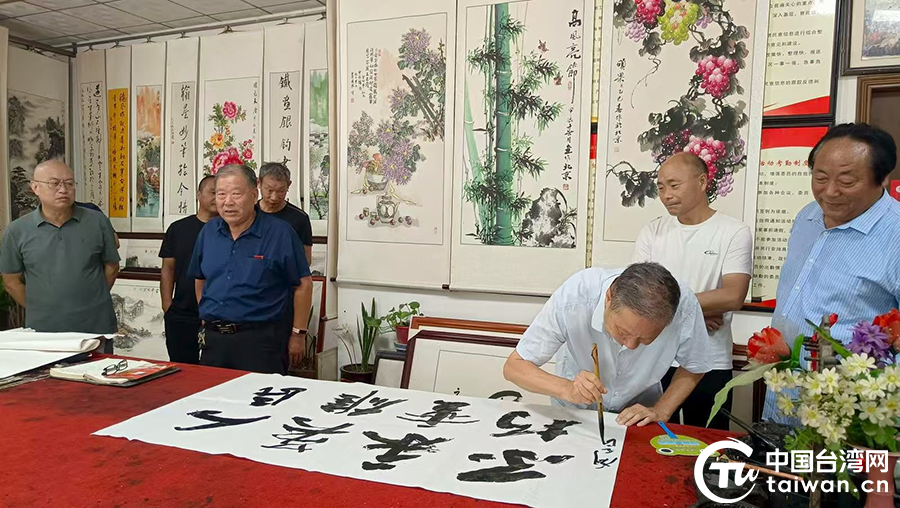 翰墨抒怀纪抗战 丹青寄情融两岸