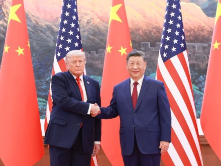 习近平同美国总统特朗普会谈