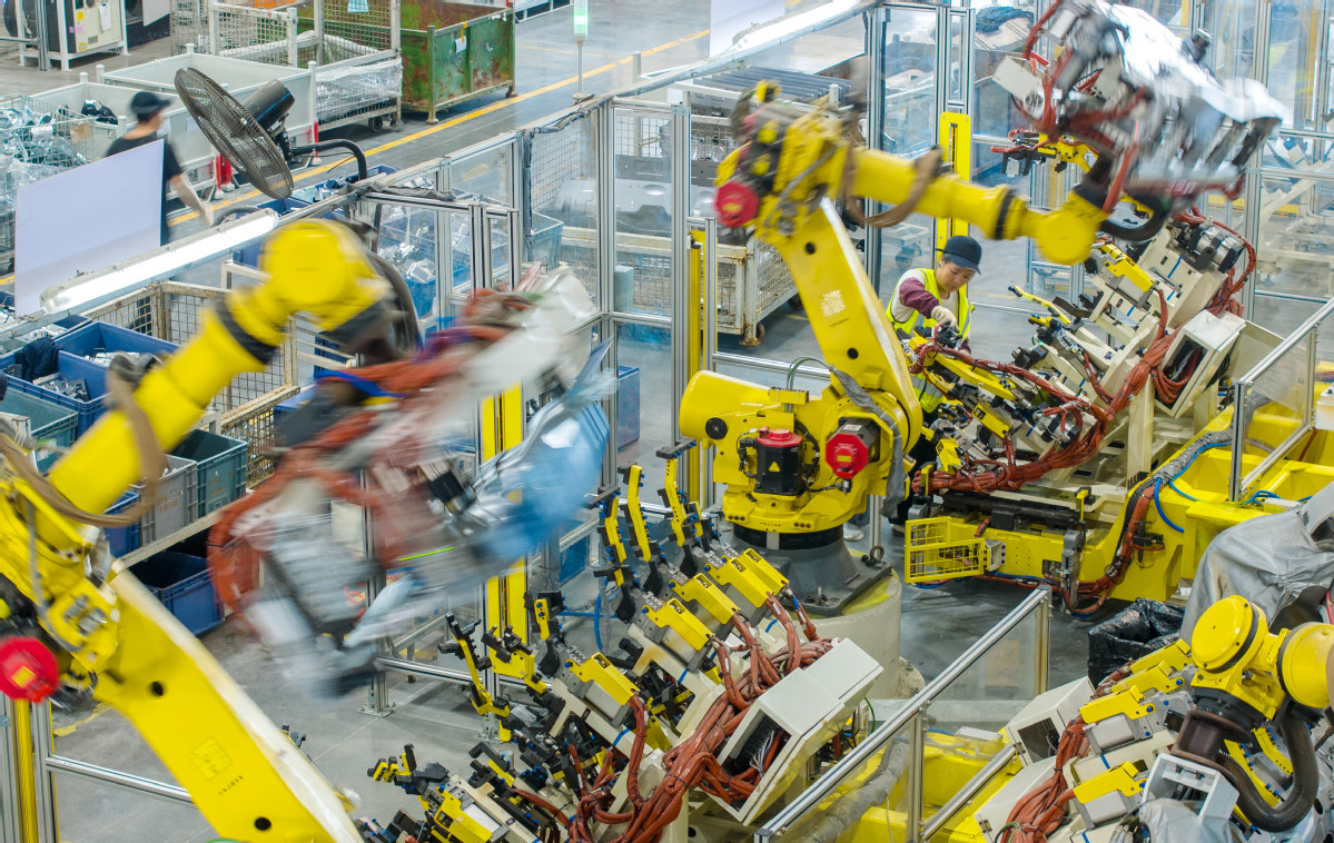 为基本实现社会主义现代化奠定更加坚实的基础——《中共中央关于制定国民经济和社会发展第十五个五年规划的建议》诞生记 为基本实现社会主义现代化奠定更加坚实的基础——《中共中央关于制定国民经济和社会发展第十五个五年规划的建议》诞生记