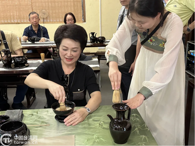 台湾嘉义市妇女联合会参访团在赣参访