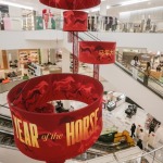 加拿大温哥华:商铺推出春节商品 加拿大温哥华:商铺推出春节商品