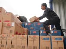 今年广西首趟中越年货班列启程