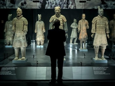 中国兵马俑亮相布达佩斯