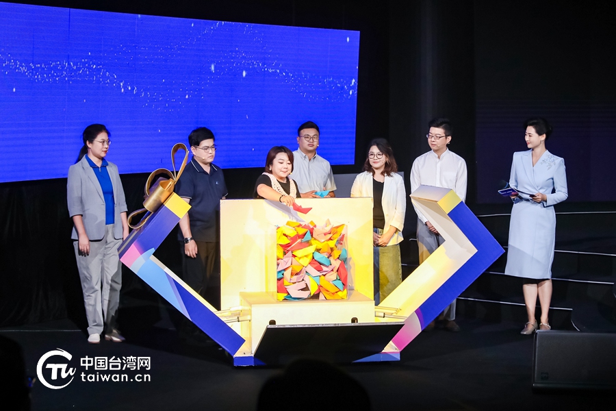 跨海而来 共商国是——台湾青年在政协舞台讲述“融合生根”故事 跨海而来 共商国是——台湾青年在政协舞台讲述“融合生根”故事