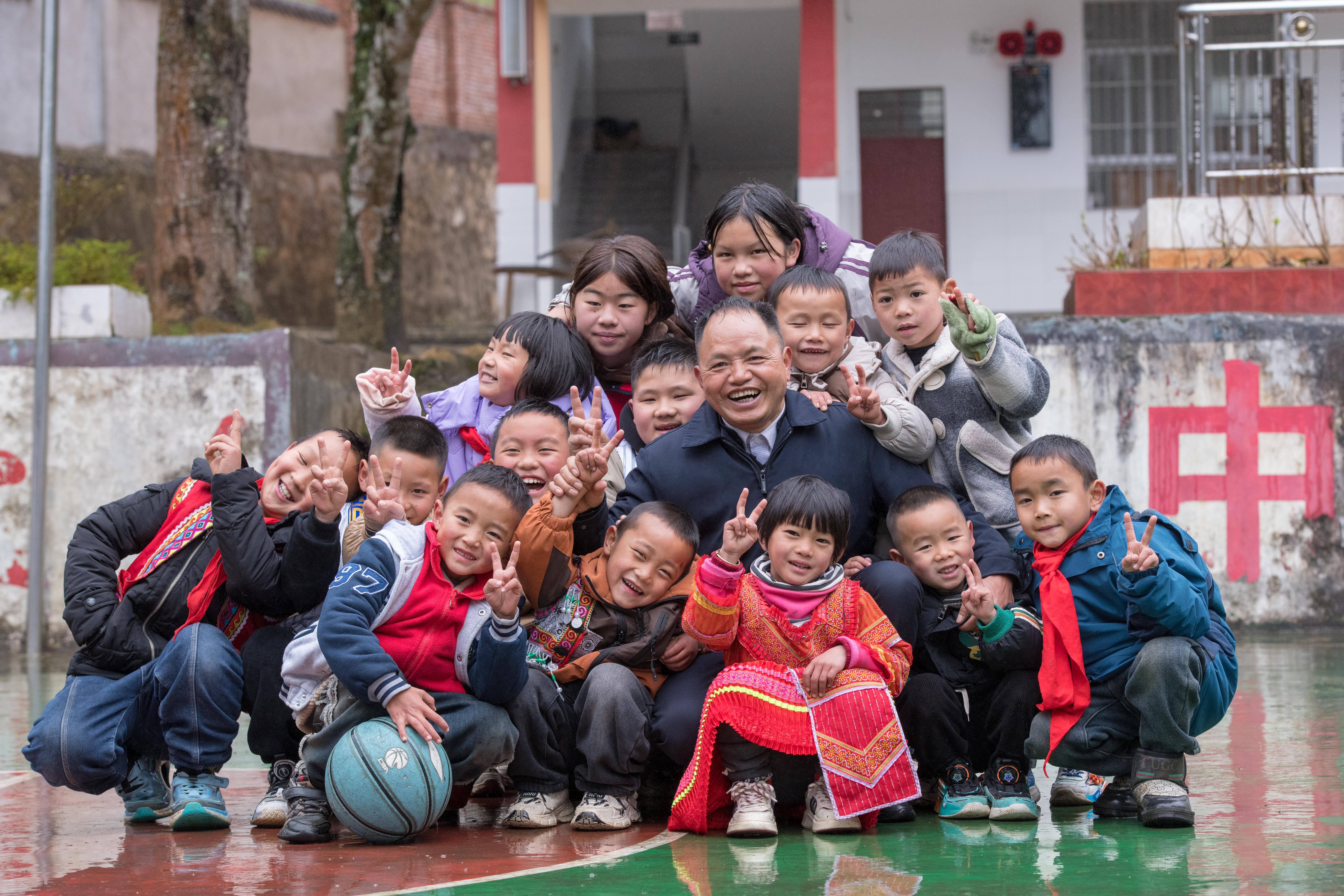 阔步向前启新程 接续奋斗谱新篇——2026年全国两会巡礼