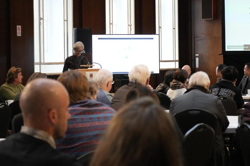 缘起蓝柳纹的中英“双城记”