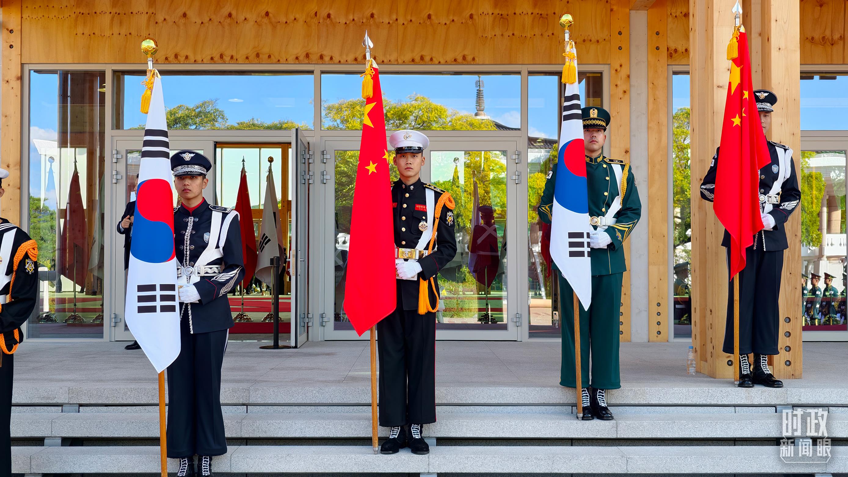 时政新闻眼丨韩国之行收官日,习主席这些声音值得铭记 时政新闻眼丨韩国之行收官日,习主席这些声音值得铭记
