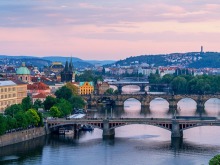 捷克总统任命新一届内阁成员 捷克总统任命新一届内阁成员