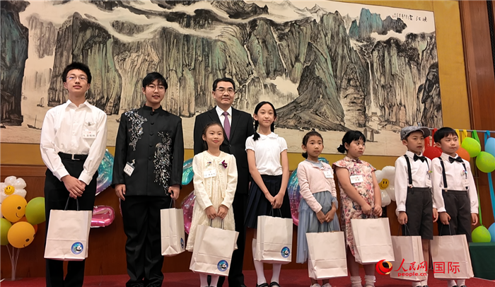 中日小朋友共庆“六一” 体验中华传统文化 中日小朋友共庆“六一” 体验中华传统文化