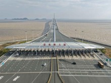 湾区融合新里程碑!港珠澳大桥出入境客流量突破1亿人次 湾区融合新里程碑!港珠澳大桥出入境客流量突破1亿人次