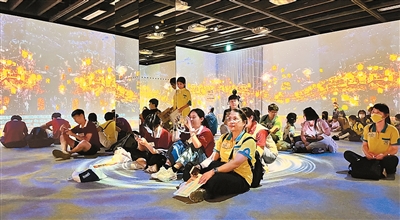 “华彩万象——石窟艺术沉浸体验”在高雄展出