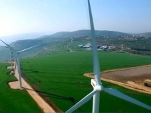 科技赋能荒漠化治理 内蒙古首次实现林草地面积由减转增 科技赋能荒漠化治理 内蒙古首次实现林草地面积由减转增