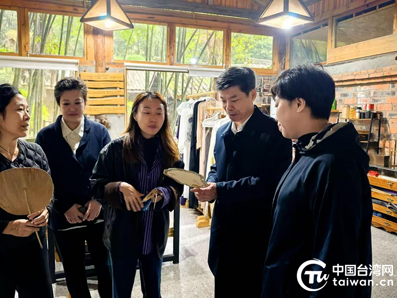 海协会副会长仇开明调研四川对台工作 海协会副会长仇开明调研四川对台工作