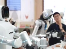 2026世界人工智能大会开幕在即 外媒热评中国为全球南方注入“智慧动能” 2026世界人工智能大会开幕在即 外媒热评中国为全球南方注入“智慧动能”
