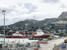 “雪龙”号在新西兰举行公众参观活动 “雪龙”号在新西兰举行公众参观活动