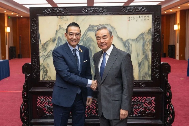 王毅会见泰国外长玛里_fororder_IMG_4928