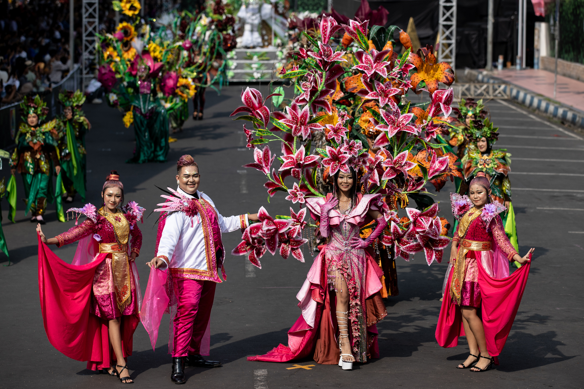Indonesia’s Jember Fashion Carnival: A Runway Like No Other_fororder_VCG31N2229371431