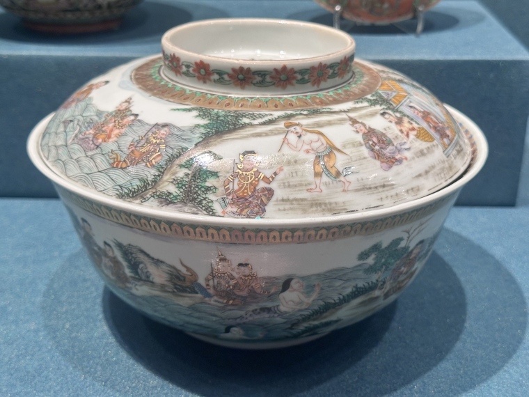 “金邻共曜”话中泰：故宫特展里的千年文明互鉴（下）_fororder_微信图片_20251229151338_207_2