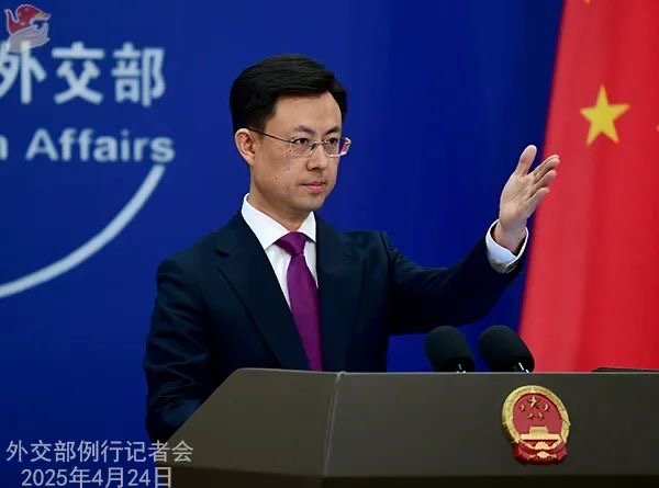 外交部发言人：菲方不要再折腾、不要再节外生枝_fororder_IMG_0027