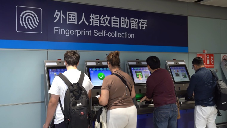 东南亚客源井喷 昆明长水国际机场今年出入境旅客量突破200万人次_fororder_IMG_4470