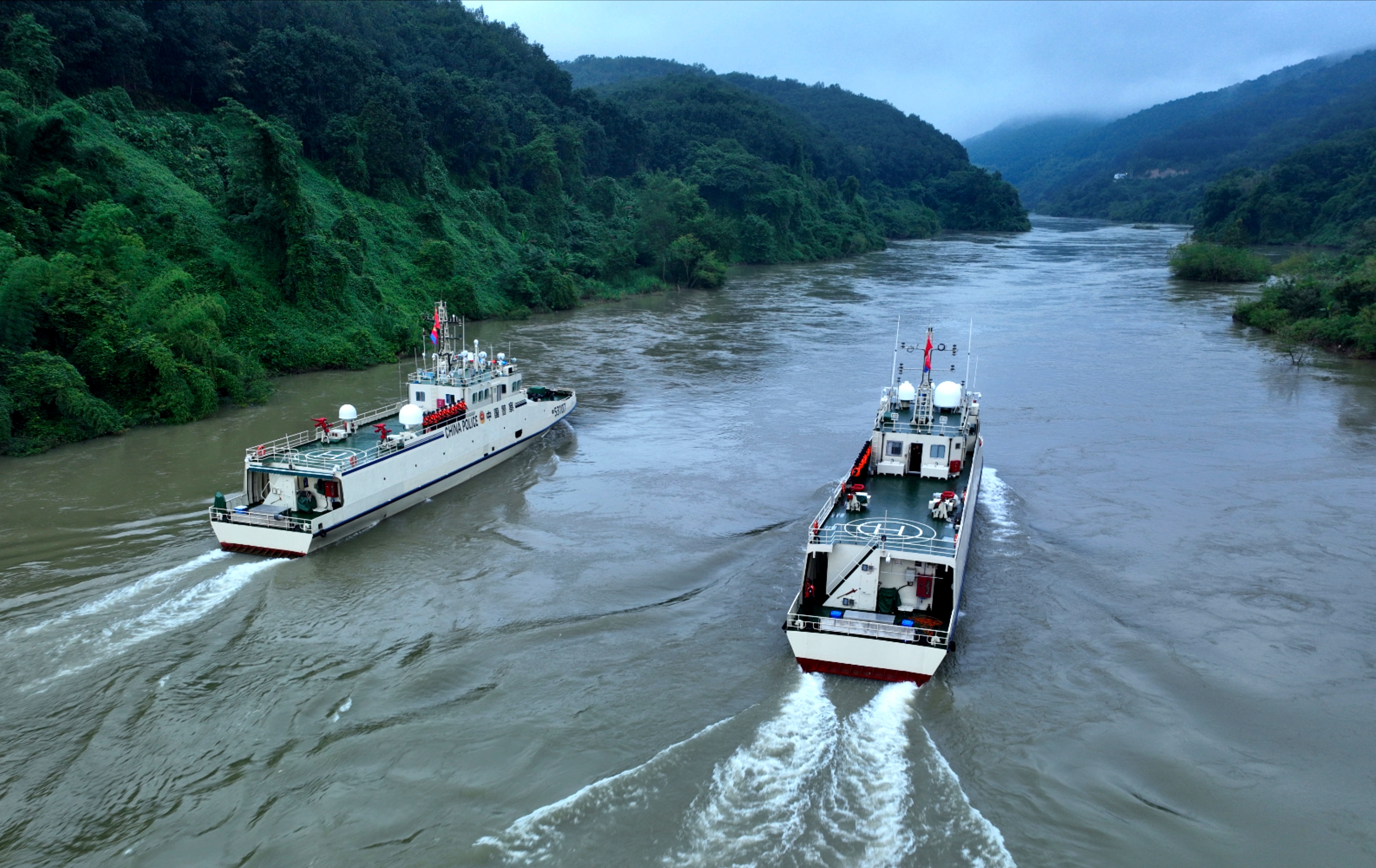 第158次中老缅泰湄公河联合巡逻执法行动圆满结束_fororder_IMG_8958