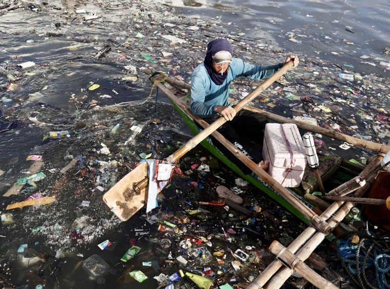 Philippines Faces Severe Plastic Pollution Crisis: 90% of Trash in Manila Bay Comprises Plastic Waste_fororder_1cb5b07e347f4f01a4d64db7af166f4c.2048x1516.760x2147483647