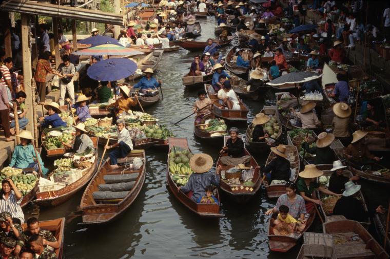 Floating Market: Thailand’s Hidden Gem of “Flowing Poetry”_fororder_VCG41N523753196