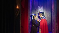 Living Room Turned Theater! Vietnamese Director Revives Traditional Opera