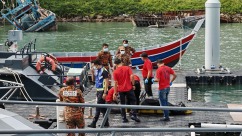 Death toll in Malaysia migrant shipwreck rises to at least 21_fororder_2025111113490844542