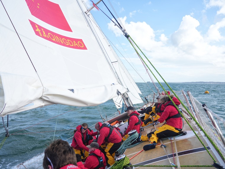 向海而行：青岛号大使船员凯迪的航海故事