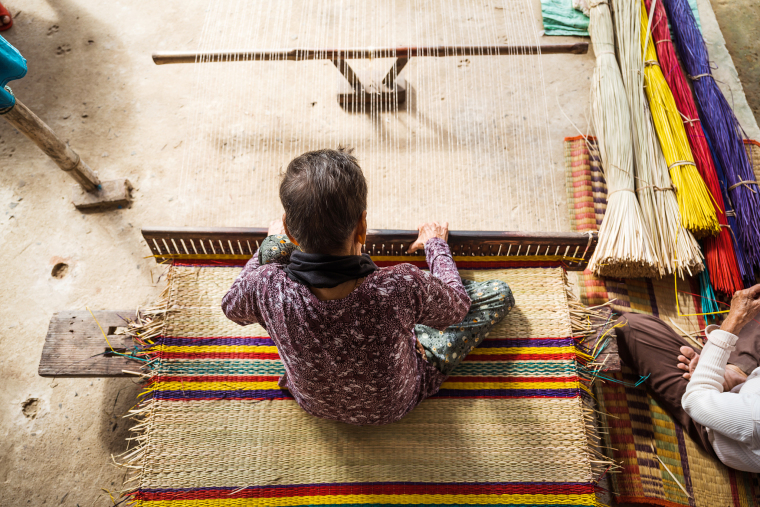 Handcrafted Sedge Mats from Vietnam: The Perfect Summer Cooling Companion_fororder_VCG41N1474862818
