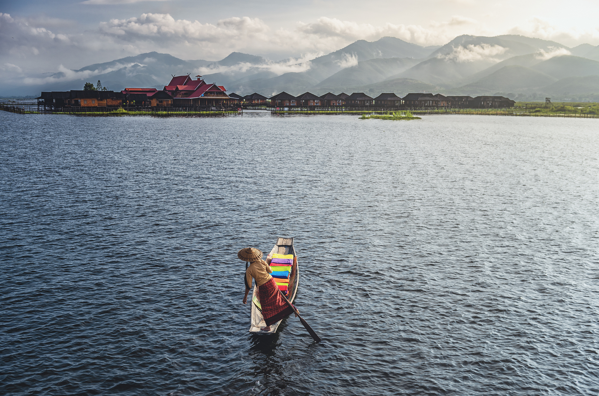 Stilt Houses: The Floating Homes of Myanmar’s Waterborne Communities_fororder_VCG211299121724