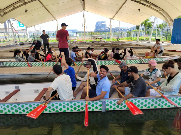 耕海牧渔 共创未来——多国学子探寻绿色渔业“中国方案”_fororder_微信图片_20250627190440