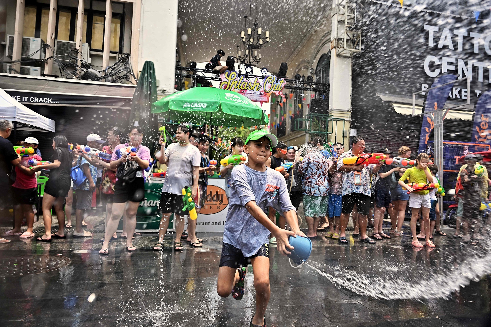 泼水节：“水力”全开的狂欢节
