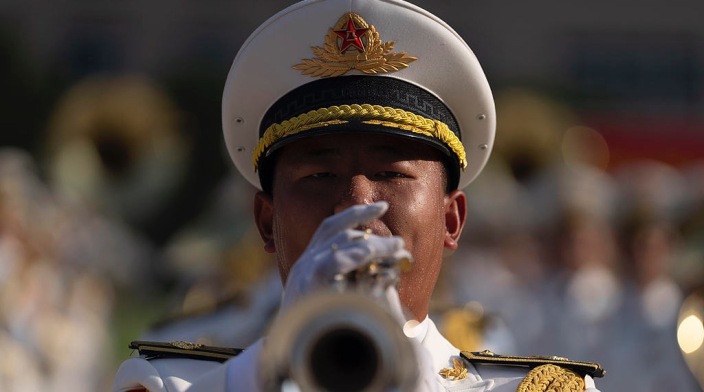 马来西亚学者：中国纪念抗战胜利80周年大阅兵，敲响历史的警钟_fororder_4f4ddc12ebf31eb2b4f73639bd993f53