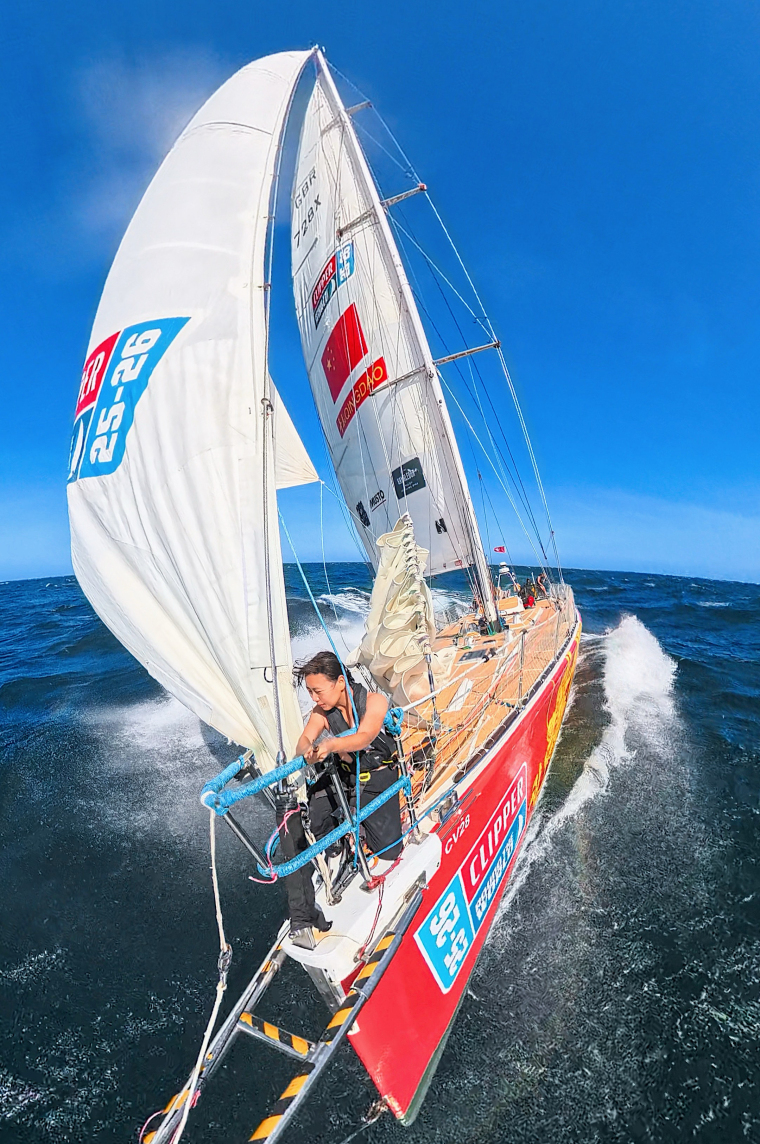 向海而行：青岛号大使船员凯迪的航海故事