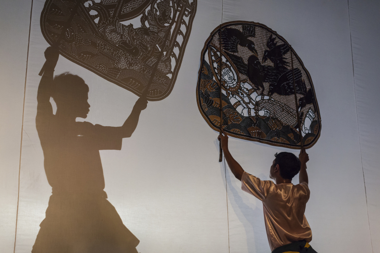 Art at Your Fingertips: A Hidden Map of Southeast Asian Puppetry_fororder_VCG41N1042492380