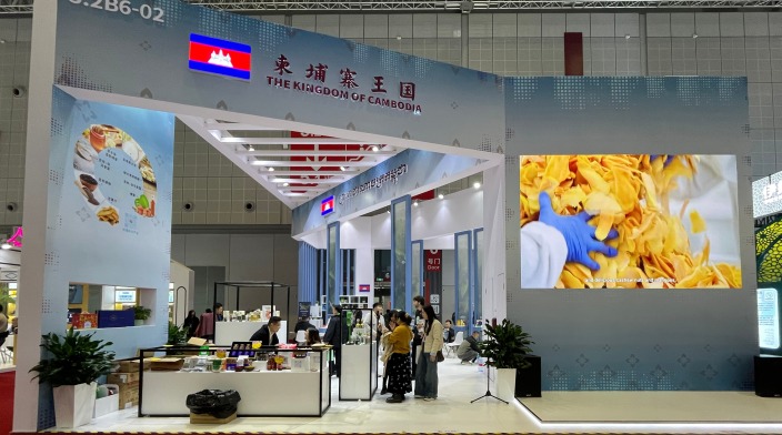 领略高棉风情与舌尖珍品_fororder_8c10bf8a9da665eb633c447b23c5b41e 拷贝