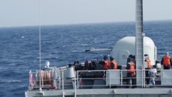 海军登陆舰大队南海海域实战化演练_fororder_IMG_2616