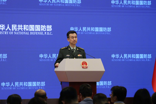国防部敦促有关方面立即撤走“堤丰”中导系统