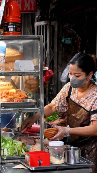 When the Baguette Meets Fish Sauce: Bánh Mì Becomes Vietnam’s Street Food Icon