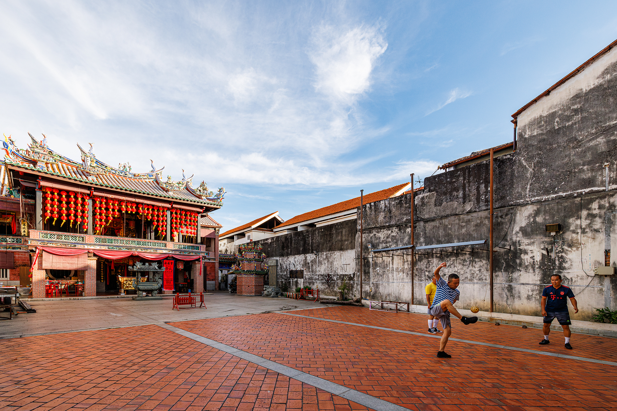 Sepak Takraw: From Village Game to a Cultural Symbol of Southeast Asian Sport_fororder_VCG41N2192594722