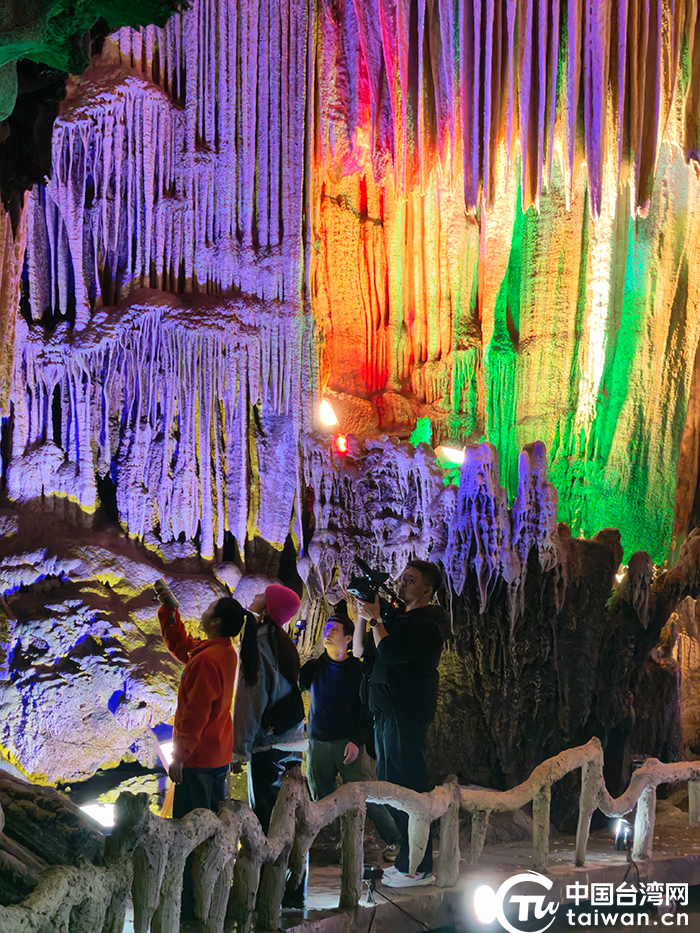 台湾《大陆寻奇》摄制组走进广西百色 镜头记录“千姿百色”发展新貌