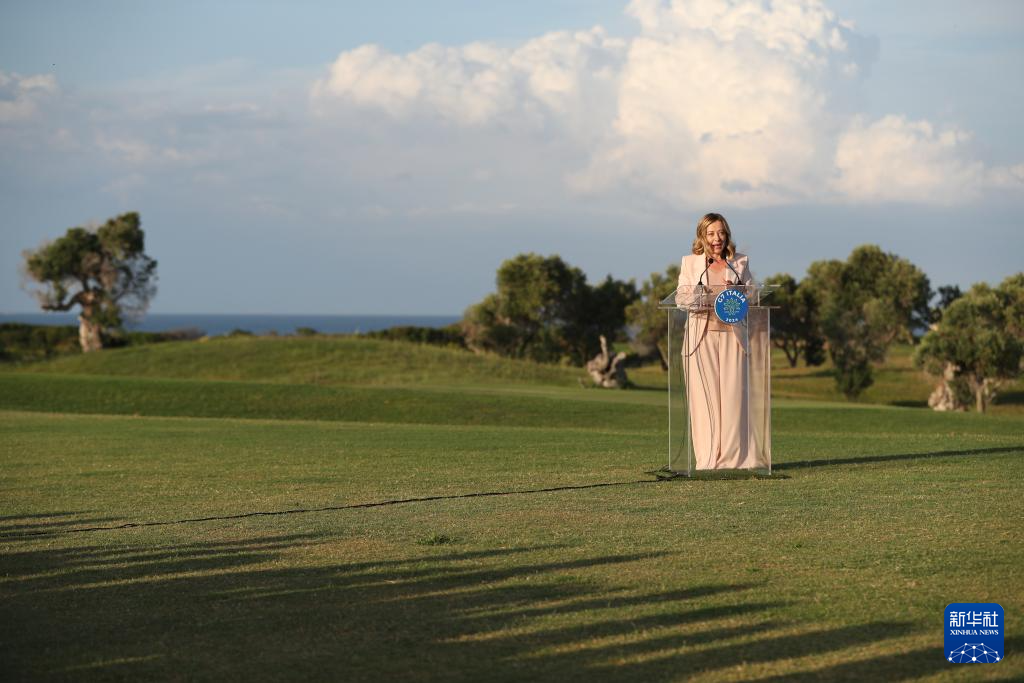 七国集团峰会在抗议声中开幕 七国集团峰会在抗议声中开幕