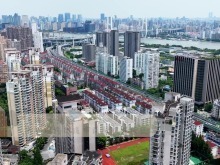 习近平上海行丨城市更新点亮旧社区 新方式共筑“心”家园——走进黄浦区半淞园路街道市民新村居民区