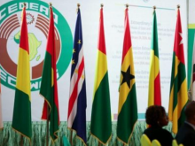 西共体解除对几内亚的所有制裁