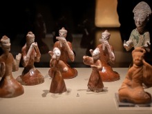 7人组团出道 2000年前的“秋日音乐会”开唱了